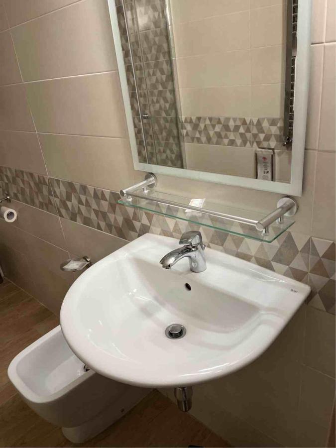 Pisani Hotel San Nicola La Strada المظهر الخارجي الصورة