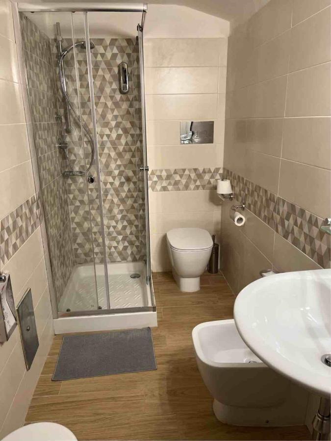 Pisani Hotel San Nicola La Strada المظهر الخارجي الصورة