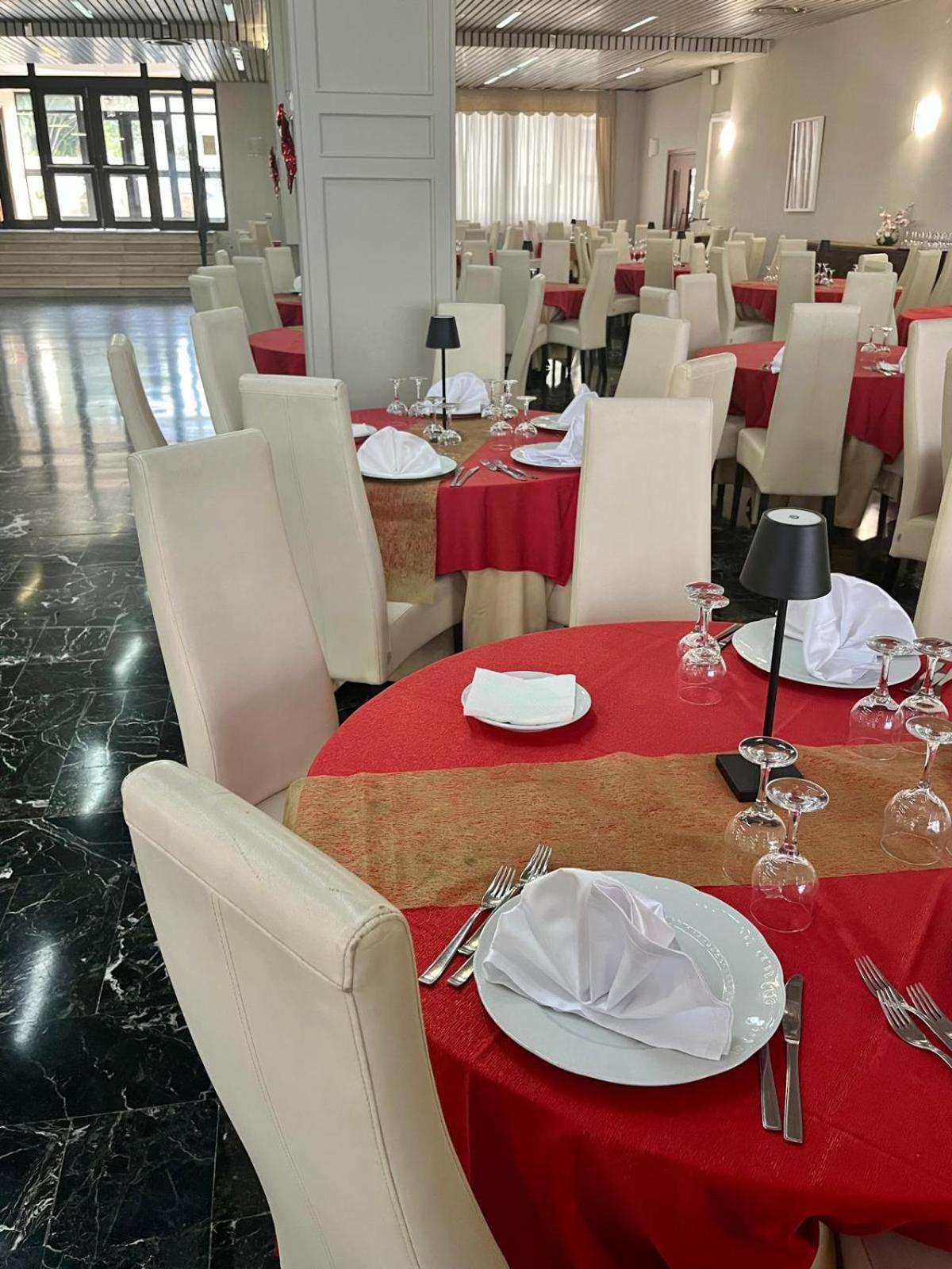 Pisani Hotel San Nicola La Strada المظهر الخارجي الصورة