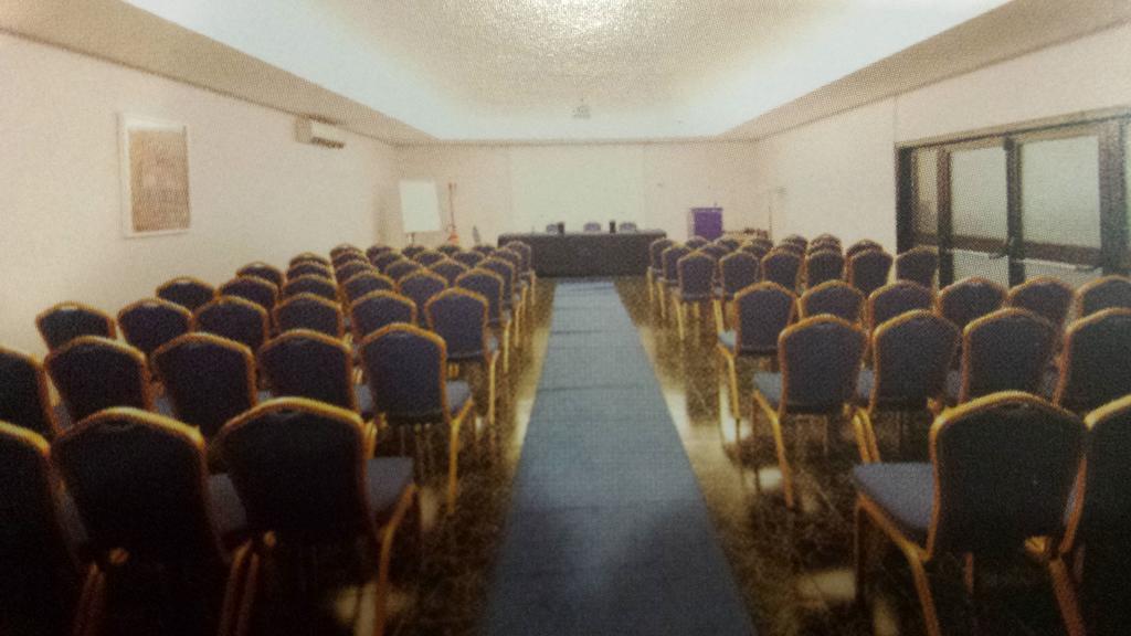 Pisani Hotel San Nicola La Strada المظهر الخارجي الصورة